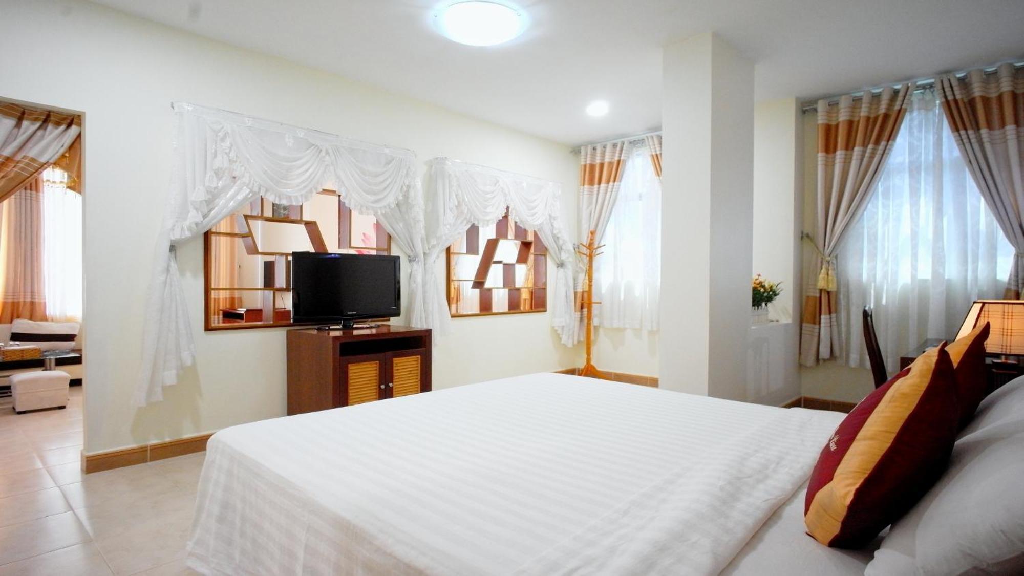 Sai Gon - Bac Lieu Hotel Екстериор снимка